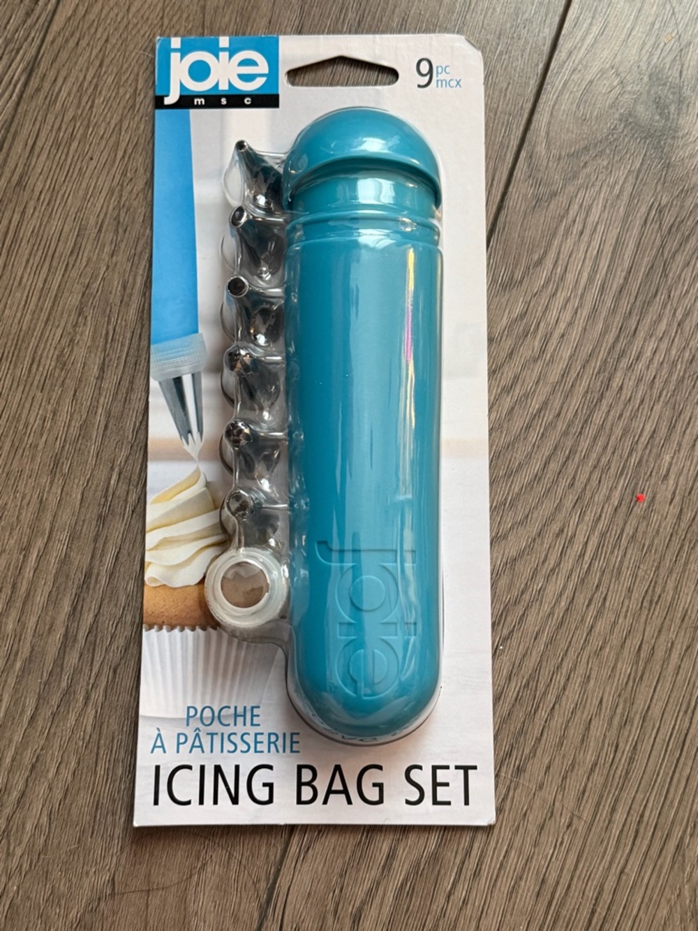 Joie Blue Icing Bag Set with Stainless Tips